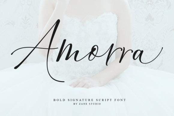 Amorra Script: Infusing Designs with Natural Elegance